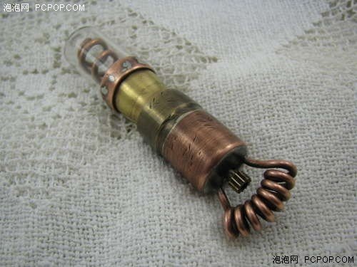 手槍/金磚/光暈棒 六款新奇產品曝光